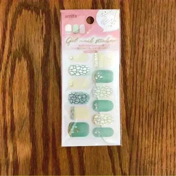 🌈 6/$60, Set Of 4 Nail Stickers, Press On Nails And Set of 6 Nail Glitters - Picture 5 of 9